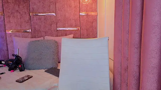 amberthangelss online show from January 19, 2026, 3:16 pm