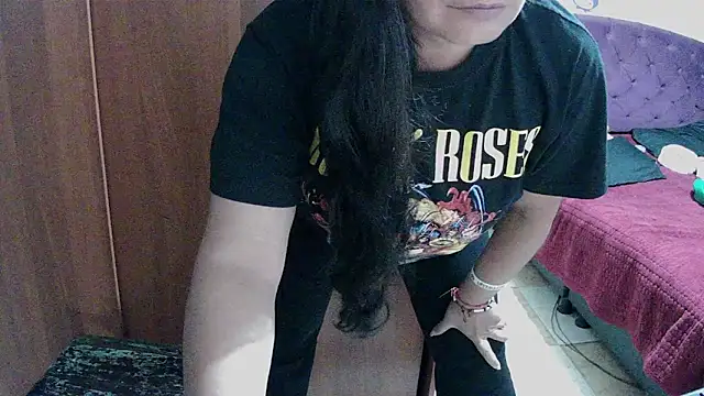 Snapshot of vivian-milf chatting on May 14, 2026, 2:18 am vivian-milf online show from May 14, 2026, 2:18 am