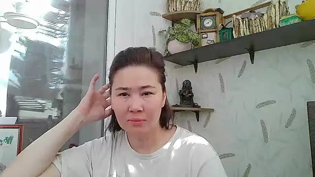 Nettie Allie online show from February 5, 2026, 10:31 am