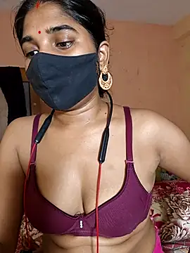 Snapshot of adite20 chatting on May 21, 2026, 6:15 pm adite20 online show from May 21, 2026, 6:15 pm