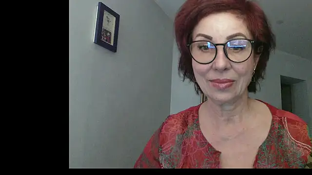 Kelly Flurr online show from December 4, 2025, 9:29 am