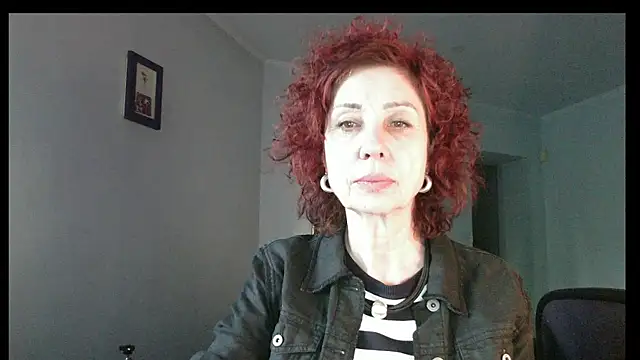 Snapshot of Kelly_Flurr chatting on May 6, 2026, 2:22 pm Kelly Flurr online show from May 6, 2026, 2:22 pm