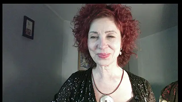 Snapshot of Kelly_Flurr chatting on May 7, 2026, 3:06 pm Kelly Flurr online show from May 7, 2026, 3:06 pm