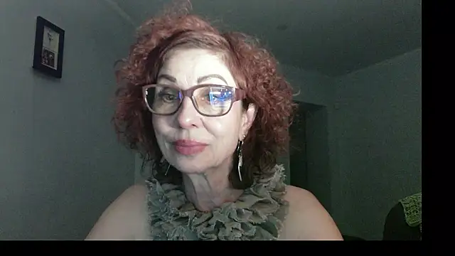 Snapshot of Kelly_Flurr chatting on May 21, 2026, 4:47 pm Kelly Flurr online show from May 21, 2026, 4:47 pm