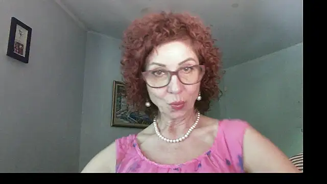 Snapshot of Kelly_Flurr chatting on May 22, 2026, 11:38 am Kelly Flurr online show from May 22, 2026, 11:38 am