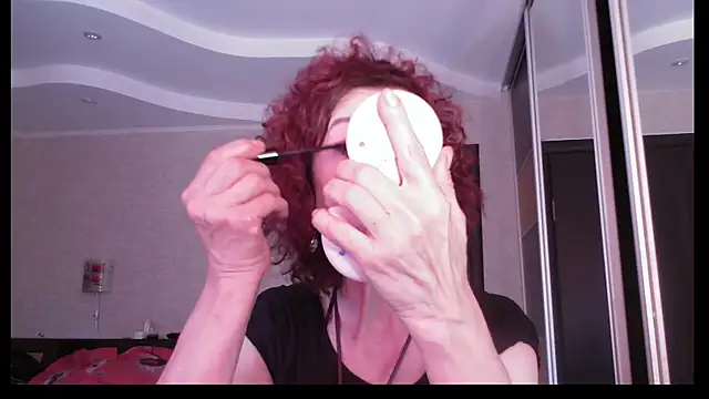 Snapshot of Kelly_Flurr chatting on June 7, 2026, 1:48 pm Kelly Flurr online show from June 7, 2026, 1:48 pm