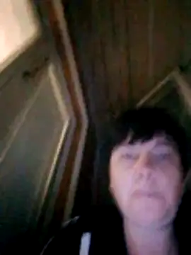 Snapshot of LusiaD chatting on November 30, 2025, 3:38 pm LusiaD online show from November 30, 2025, 3:38 pm