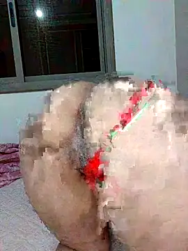 Ghizosexx69 online show from May 8, 2026, 1:33 am