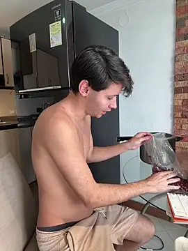 RicoValen online show from March 12, 2026, 7:09 pm