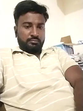 Harry254238 online show from April 23, 2026, 8:35 am