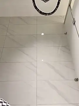 Snapshot of Seven-017 chatting on December 16, 2025, 5:01 am Seven-017 online show from December 16, 2025, 5:01 am