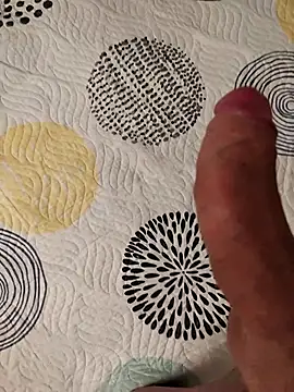 Snapshot of Emir4215 chatting on March 10, 2026, 7:41 pm Emir4215 online show from March 10, 2026, 7:41 pm