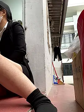 rose2111 online show from March 10, 2026, 1:43 am