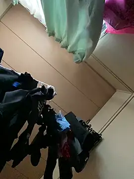 Snapshot of takashiT0903 chatting on December 19, 2025, 3:13 am takashiT0903 online show from December 19, 2025, 3:13 am