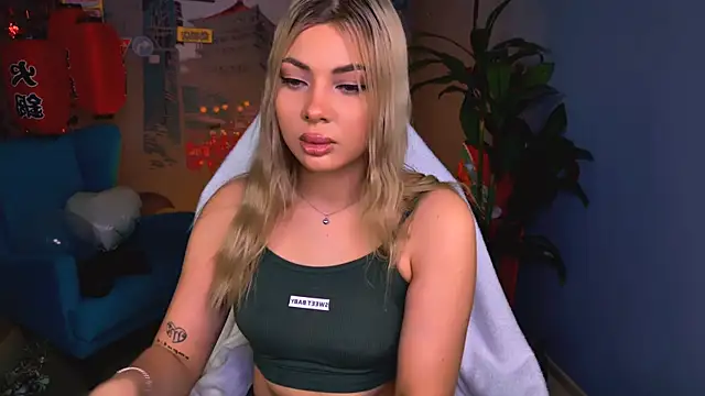 HyileyClark online show from February 24, 2026, 9:18 am