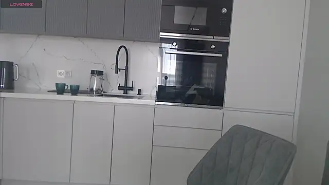 Miss KissKiss7 online show from February 13, 2026, 7:15 am