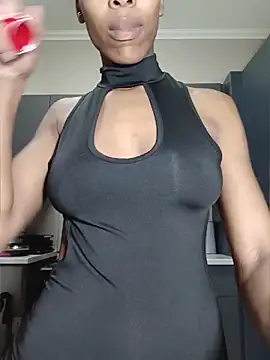 Snapshot of MsParisSmith chatting on June 7, 2026, 5:38 pm MsParisSmith online show from June 7, 2026, 5:38 pm