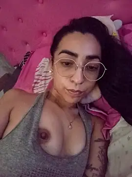 Yani-14 online show from February 9, 2026, 8:57 pm