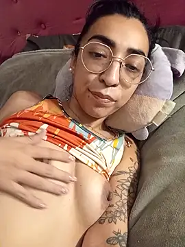 Yani-14 online show from February 17, 2026, 4:31 am