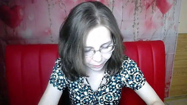 Snapshot of DaisyEdit chatting on February 7, 2026, 6:17 am DaisyEdit online show from February 7, 2026, 6:17 am