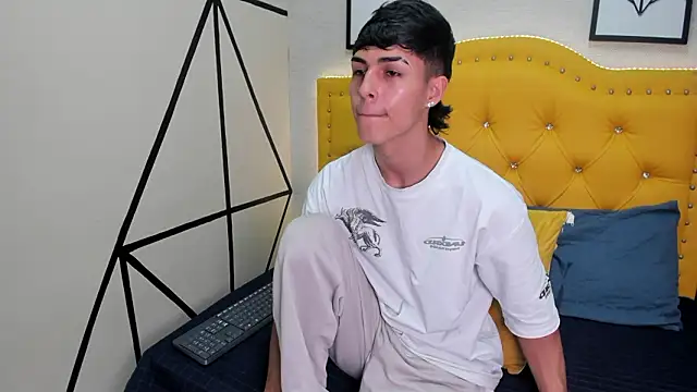 Ethan Jamees online show from February 27, 2026, 8:09 pm