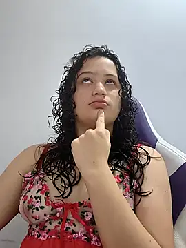 Alana 444 online show from August 2, 2026, 4:33 am
