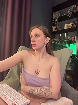 Helga vibe online show from December 16, 2025, 7:13 am