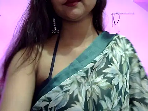 cute rohani1 online show from April 5, 2026, 4:48 pm