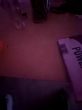 chriss13fc online show from April 25, 2026, 2:36 am