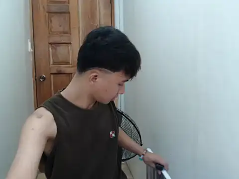 asiantwink0000 online show from December 16, 2025, 5:12 am