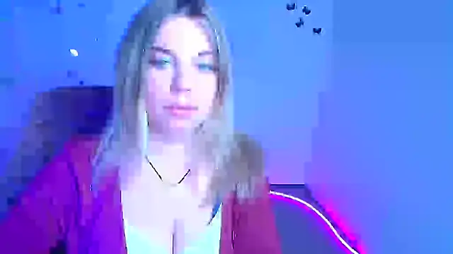Amanda Swannn online show from April 30, 2026, 12:00 pm
