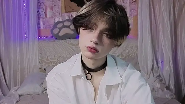 Snapshot of Morbid_Lust chatting on July 21, 2026, 12:46 am Morbid Lust online show from July 21, 2026, 12:46 am