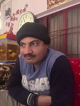 Saxymood1111 online show from January 15, 2026, 5:23 am