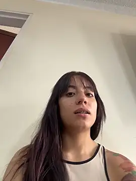 Mia fiire online show from April 29, 2026, 7:09 pm