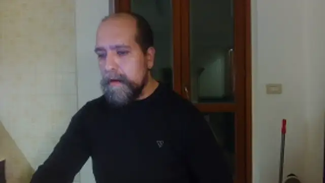 Snapshot of AMIRDIB2025 chatting on November 28, 2025, 6:54 pm AMIRDIB2025 online show from November 28, 2025, 6:54 pm