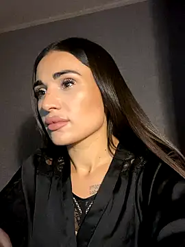 Snapshot of MonikaSi chatting on December 4, 2025, 6:05 pm MonikaSi online show from December 4, 2025, 6:05 pm