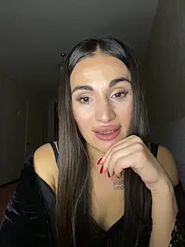 Snapshot of MonikaSi chatting on December 21, 2025, 5:42 pm MonikaSi online show from December 21, 2025, 5:42 pm