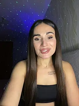 Snapshot of MonikaSi chatting on January 18, 2026, 4:44 pm MonikaSi online show from January 18, 2026, 4:44 pm