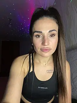 Snapshot of MonikaSi chatting on February 6, 2026, 9:29 pm MonikaSi online show from February 6, 2026, 9:29 pm