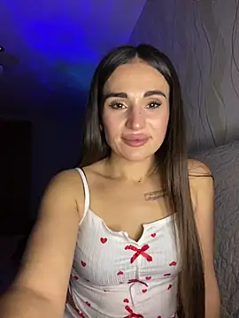 Snapshot of MonikaSi chatting on February 8, 2026, 8:12 pm MonikaSi online show from February 8, 2026, 8:12 pm