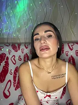 Snapshot of MonikaSi chatting on February 18, 2026, 7:21 pm MonikaSi online show from February 18, 2026, 7:21 pm