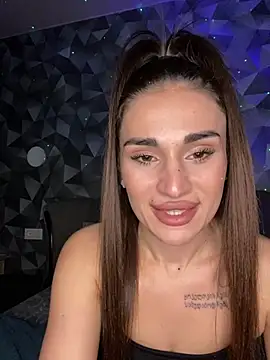 Snapshot of MonikaSi chatting on March 10, 2026, 6:46 pm MonikaSi online show from March 10, 2026, 6:46 pm