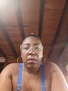 Snapshot of ChanneldelaCroix chatting on June 14, 2026, 12:19 am ChanneldelaCroix online show from June 14, 2026, 12:19 am