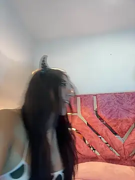 Dafne se online show from April 23, 2026, 1:07 am