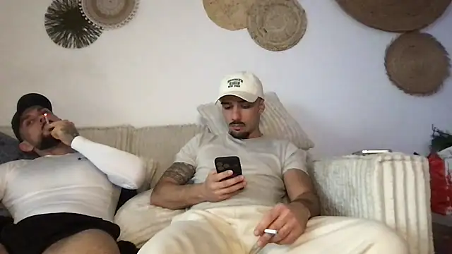 Snapshot of lorenzoca9897 chatting on January 18, 2026, 12:42 pm lorenzoca9897 online show from January 18, 2026, 12:42 pm