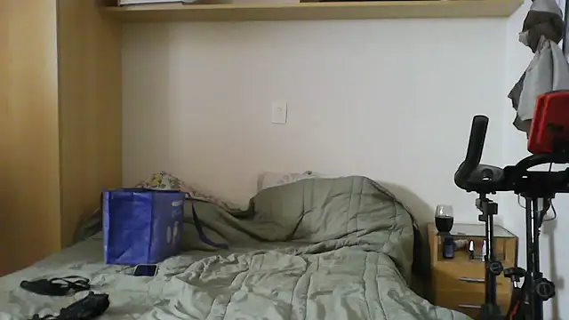 GabriellaManhas online show from February 19, 2026, 4:52 am