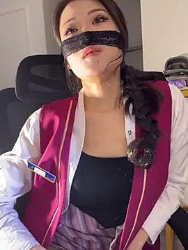 youyou-baby999 online show from February 9, 2026, 3:54 am