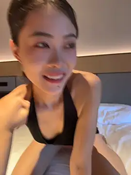 Snapshot of youyou-baby999 chatting on July 20, 2026, 2:15 am youyou-baby999 online show from July 20, 2026, 2:15 am