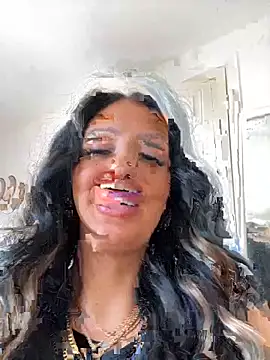 Snapshot of Lolaxox_ chatting on March 5, 2026, 12:12 pm Lolaxox online show from March 5, 2026, 12:12 pm