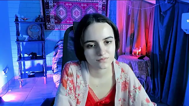 KateWillows online show from February 28, 2026, 4:35 am